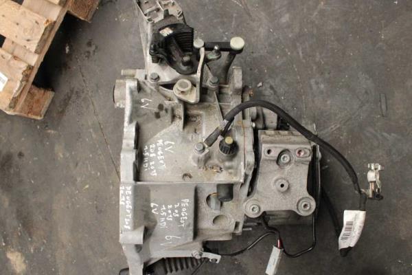 BOITE DE VITESSE CITROEN C3 3 / PEUGEOT 208 1   1.5BLUE HDI 6VITESSES - Vue 3